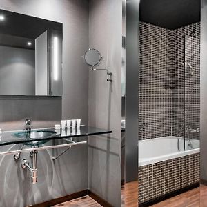 Camera standard con letto king size